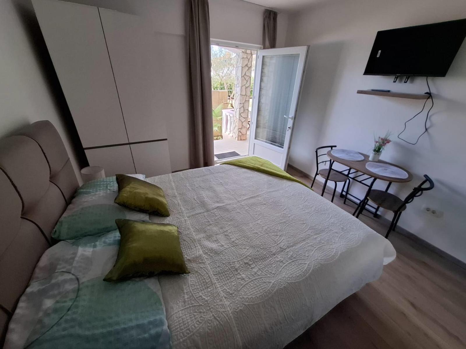 Apartments Venci บาร์บินเย ภายนอก รูปภาพ